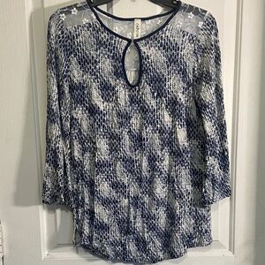 Navy and White Patterned Blouse